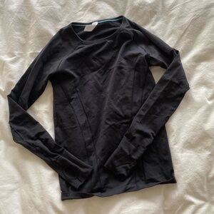 ivivva black long sleeve